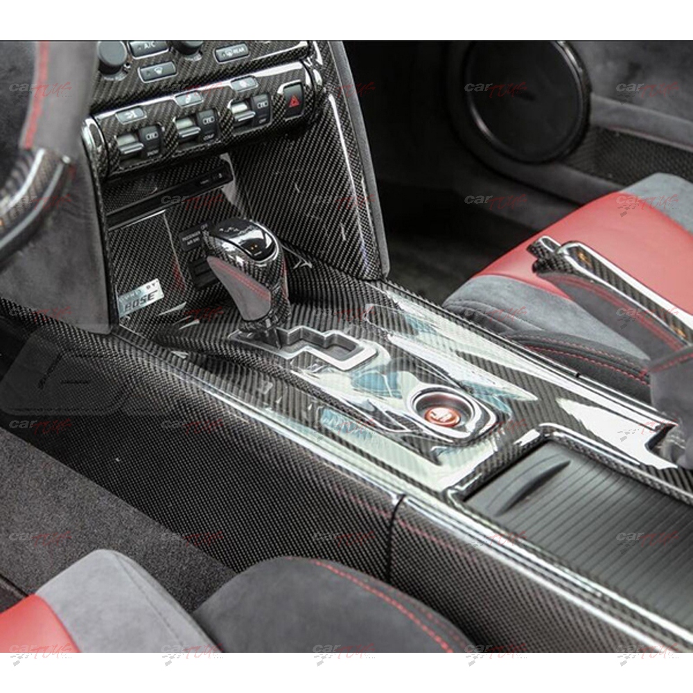 NISSAN R35 GTR Center Console Cover (LHD) - Car Toys